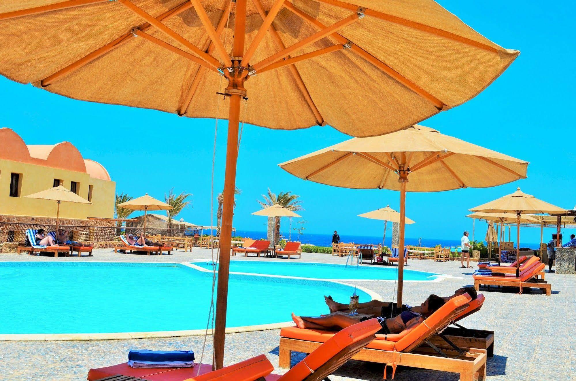 Rohanou Beach Resort And Ecolodge El Qoseir ภายนอก รูปภาพ